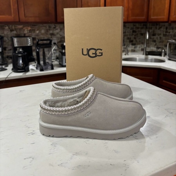 Ugg Tasman Goat - Picture 6 of 7